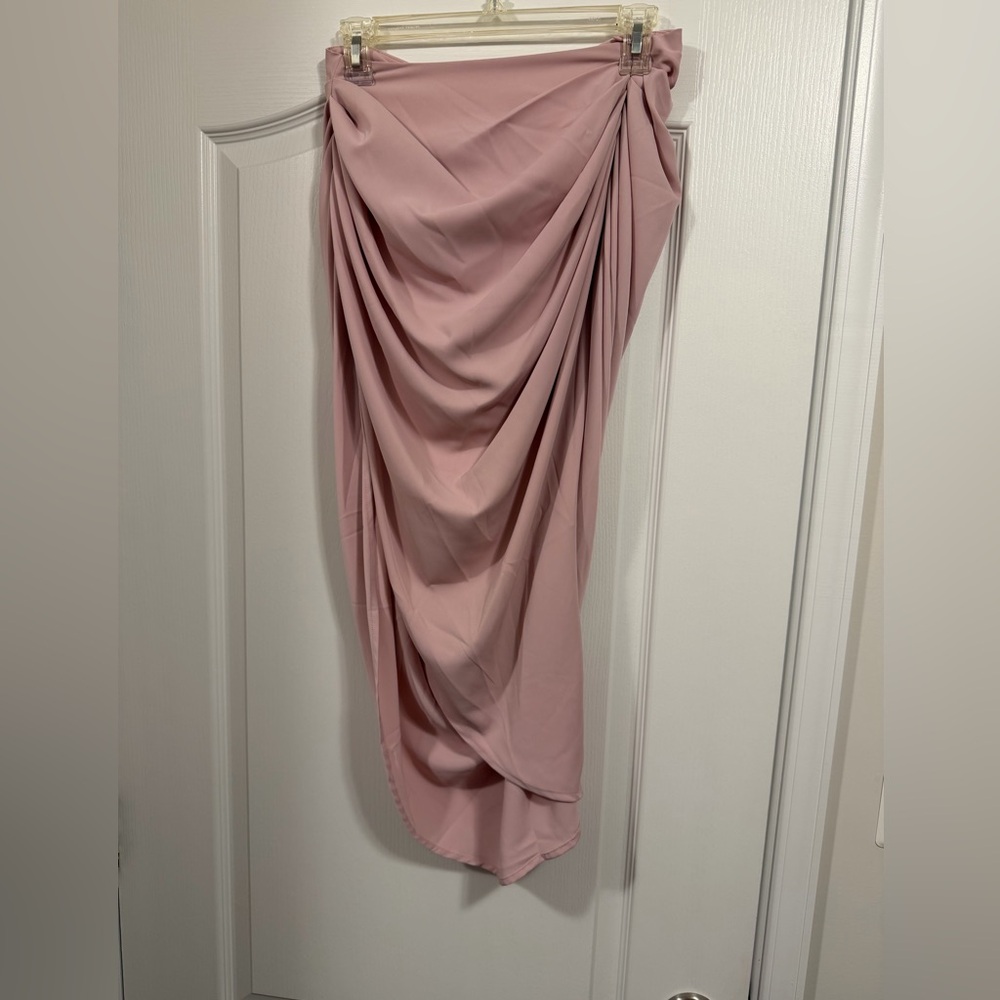 SHEIN Asymmetrical Drape Skirt in Soft Pink